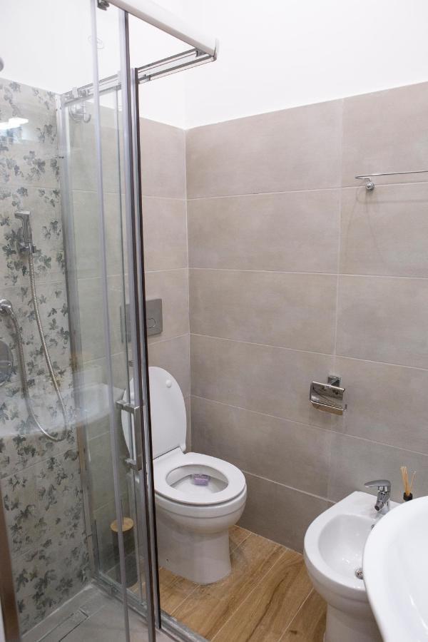 Airport Fly House Otel Napoli Dış mekan fotoğraf