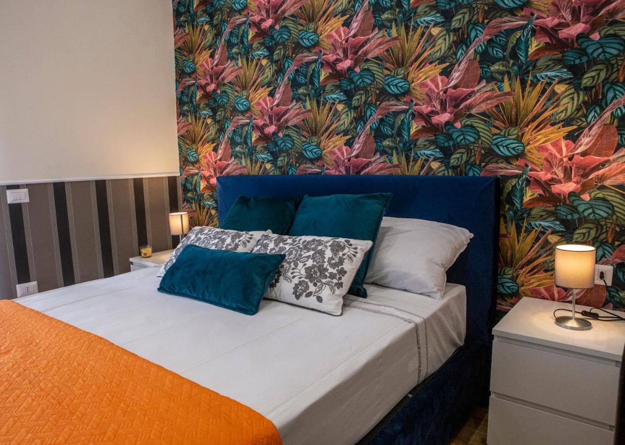 Airport Fly House Otel Napoli Dış mekan fotoğraf