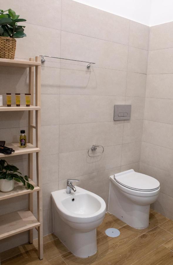 Airport Fly House Otel Napoli Dış mekan fotoğraf