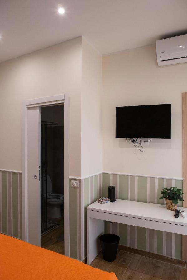 Airport Fly House Otel Napoli Dış mekan fotoğraf